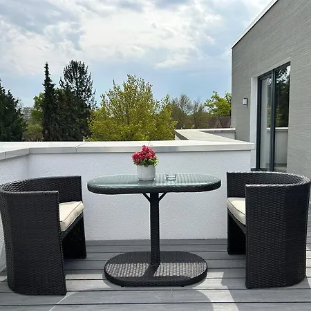 Ξενοδοχείο με διαμερίσματα Sofi-living-apartments