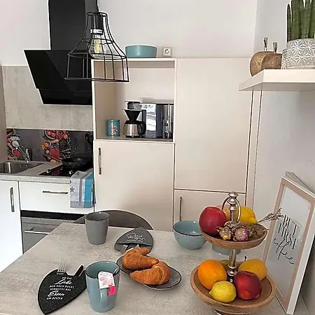 Sofi-living-apartments 4*