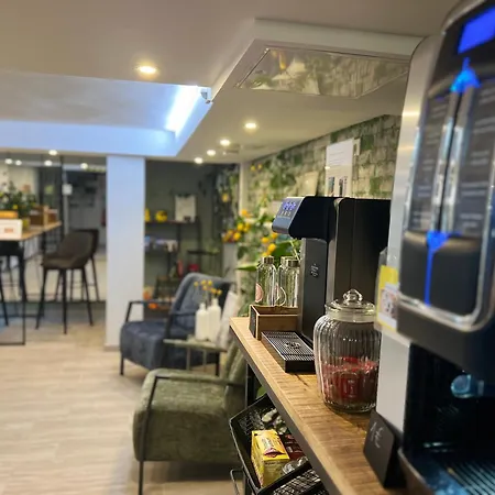 Sofi-living-apartments 4*